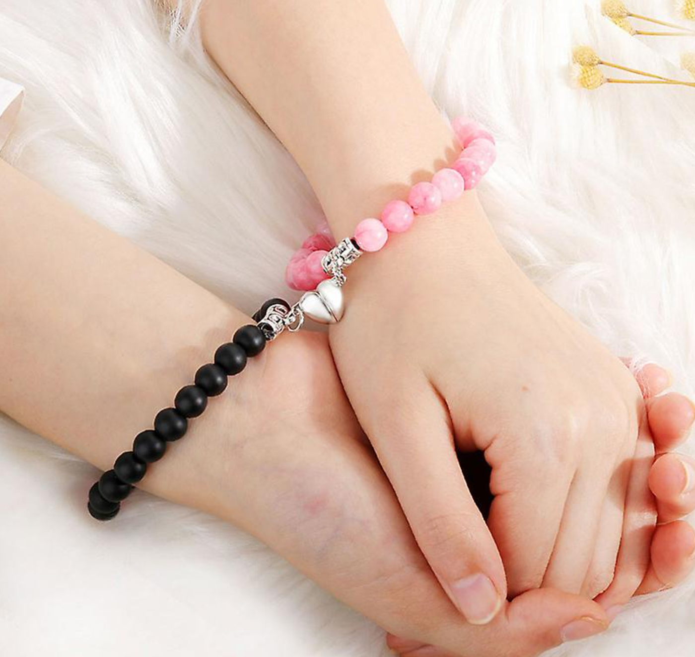 Couple bracelets with heart magnet